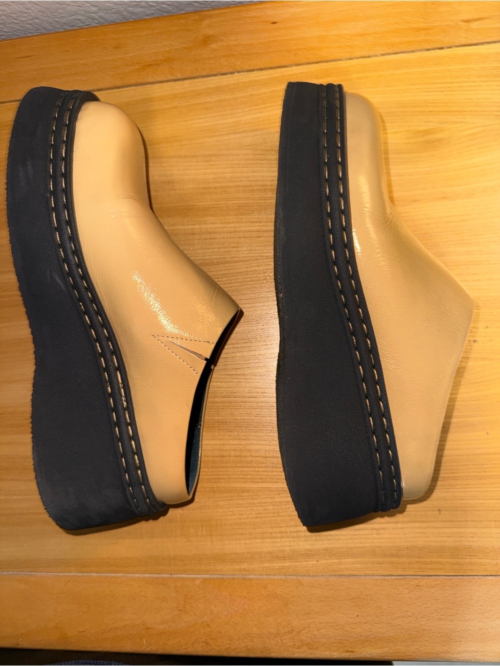 Miista Kristi Mules - Toffee Crinkle Leather SZ38 EU - Picture 6 of 10